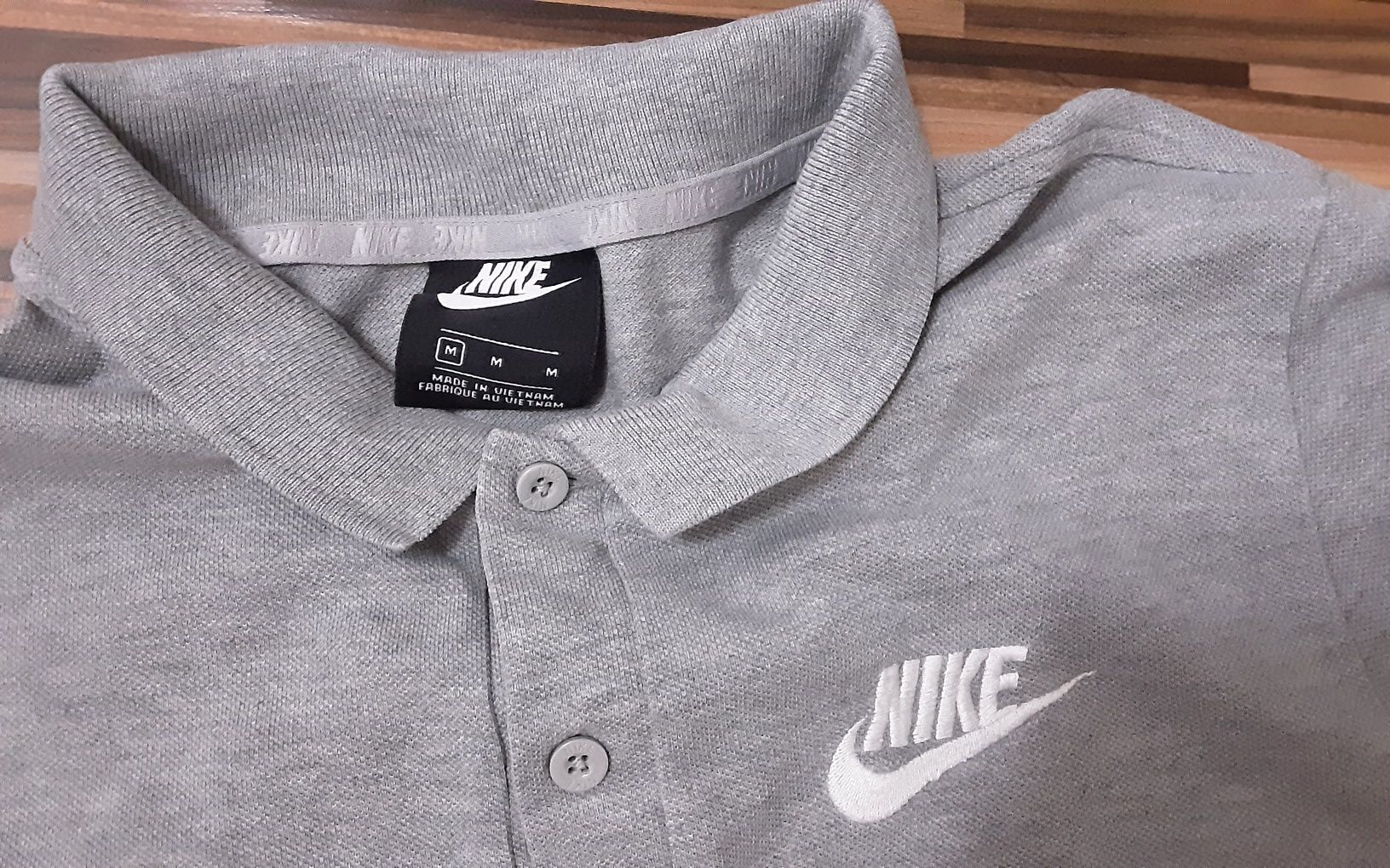 (M/L ) NIKE оригинален къс панталон(45лв) и тениска(35лв)