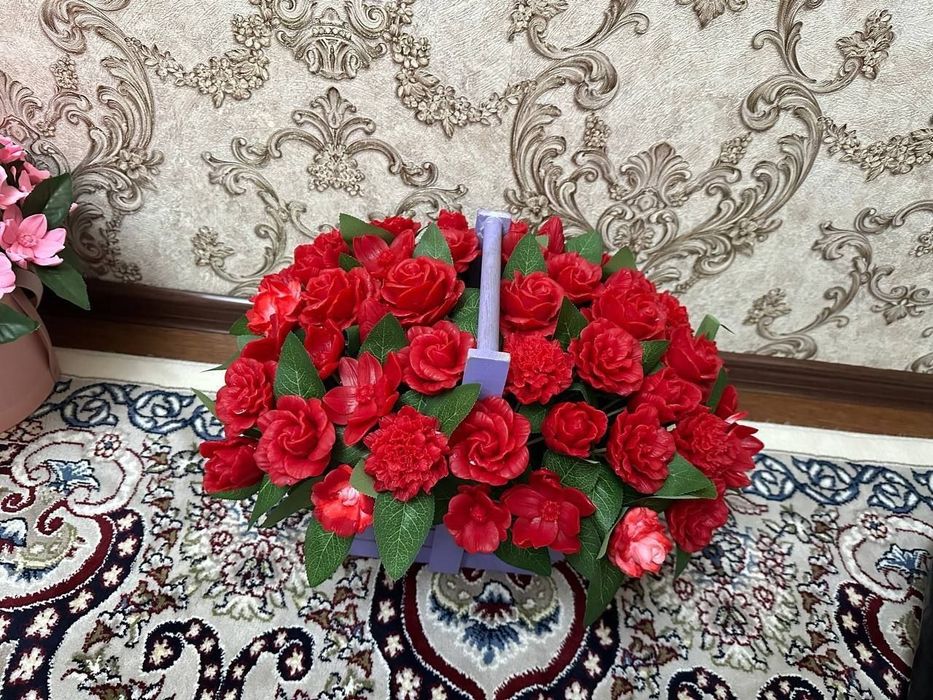 Sovundan 3- 5 yil turadigan iforli gullar