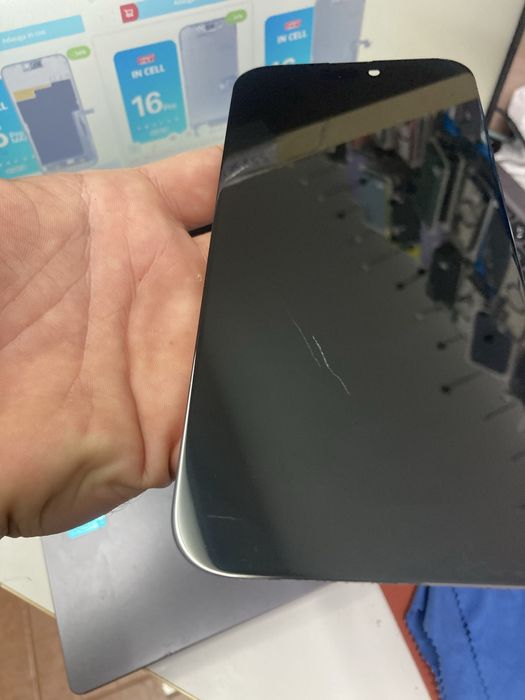display iphone 16 pro max