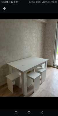 Кухонные столы с стульями