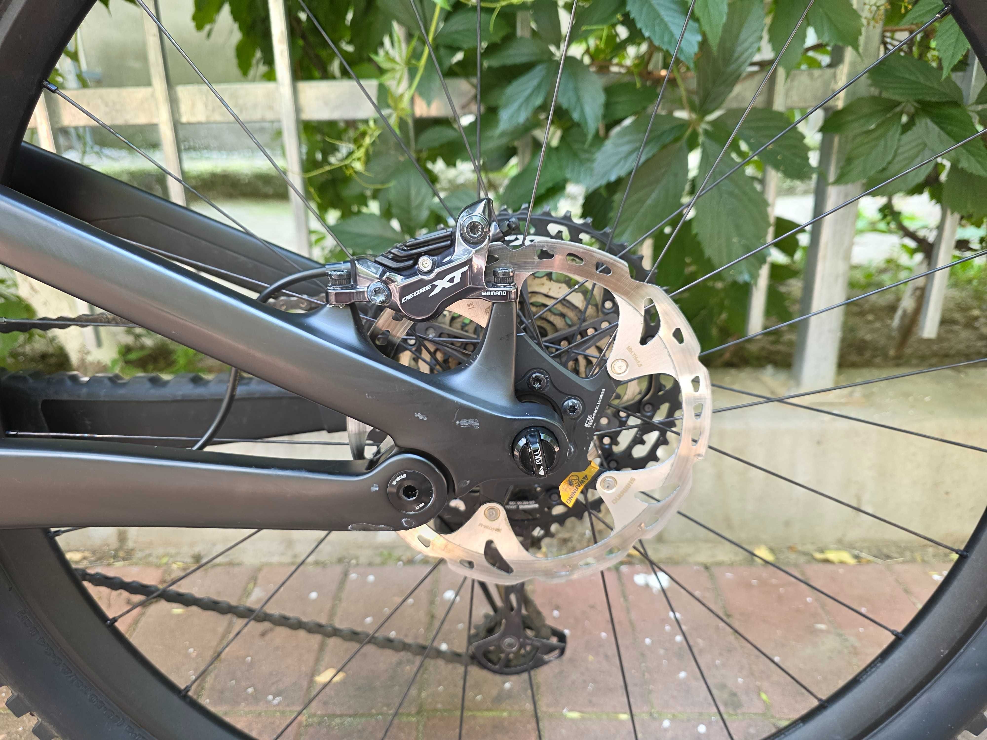 Canyon Spectral 29r carbon
