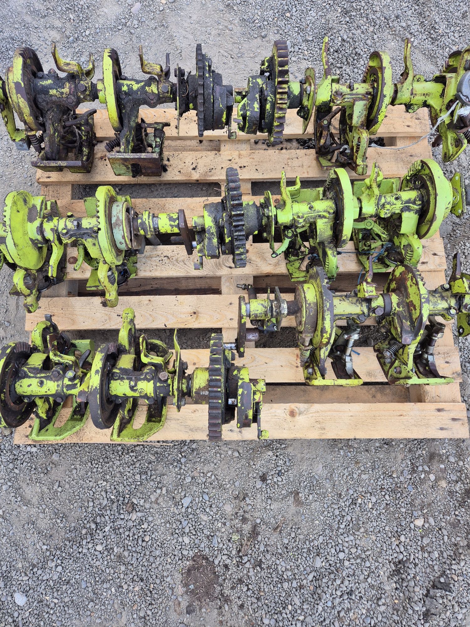 Aparat   Legator     Ax   Corp   Presa  Balotiera   Claas   Markant