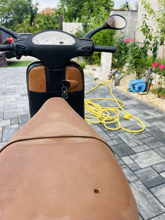 Vespa piaggio 49