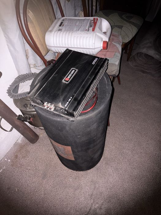 Усилитель и сабуфер JBL