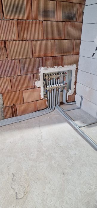 Instalator și electrician