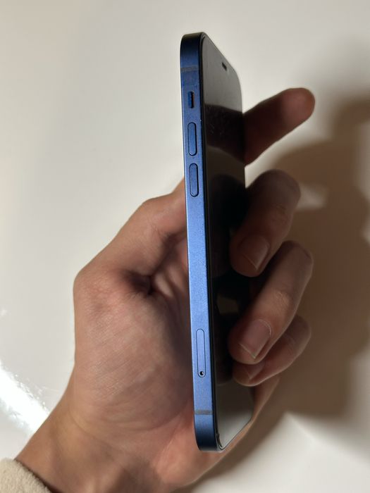 Iphone 12 in stare excelenta