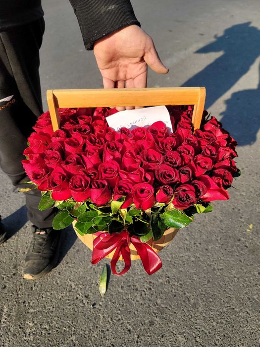 Цветочки с доставкой за 30 минут.