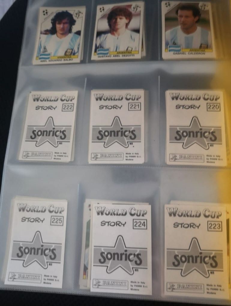 Panini world cup story 1991 Set complet de stickere , separat album