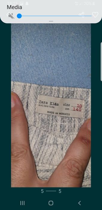 Vând pantaloni scurți copii firma zara