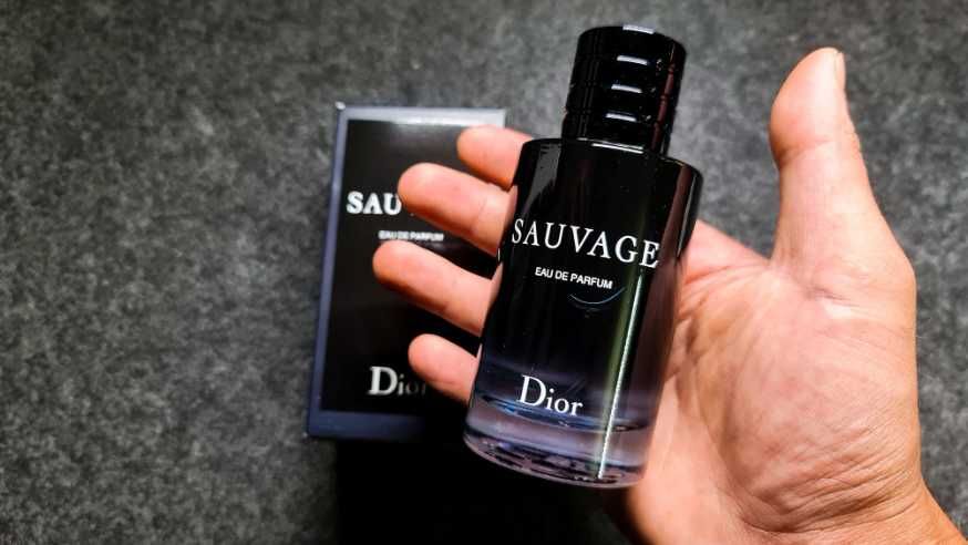 Dior sauvage eau de parfum 100ml отварян веднъж