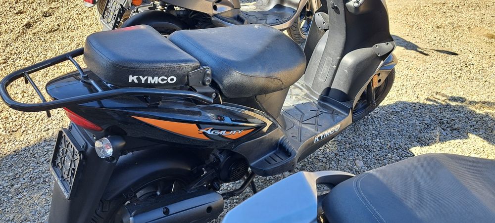 Vând scuter kymco 2020