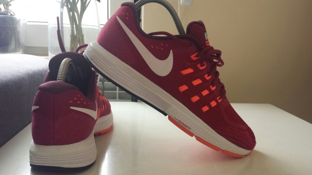 Nike Air Zoom Vomero 11 Womеn Cherry Size 40.5/26sm НОВО!