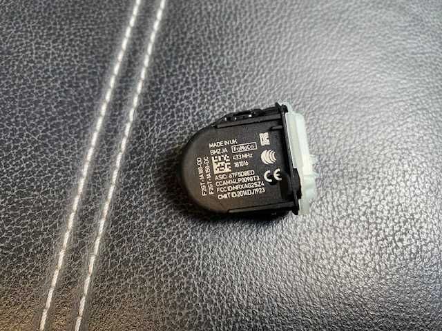 Филтър JR F245200 Ford/Форд и др,Сензори за налягане в гумите-оригинал