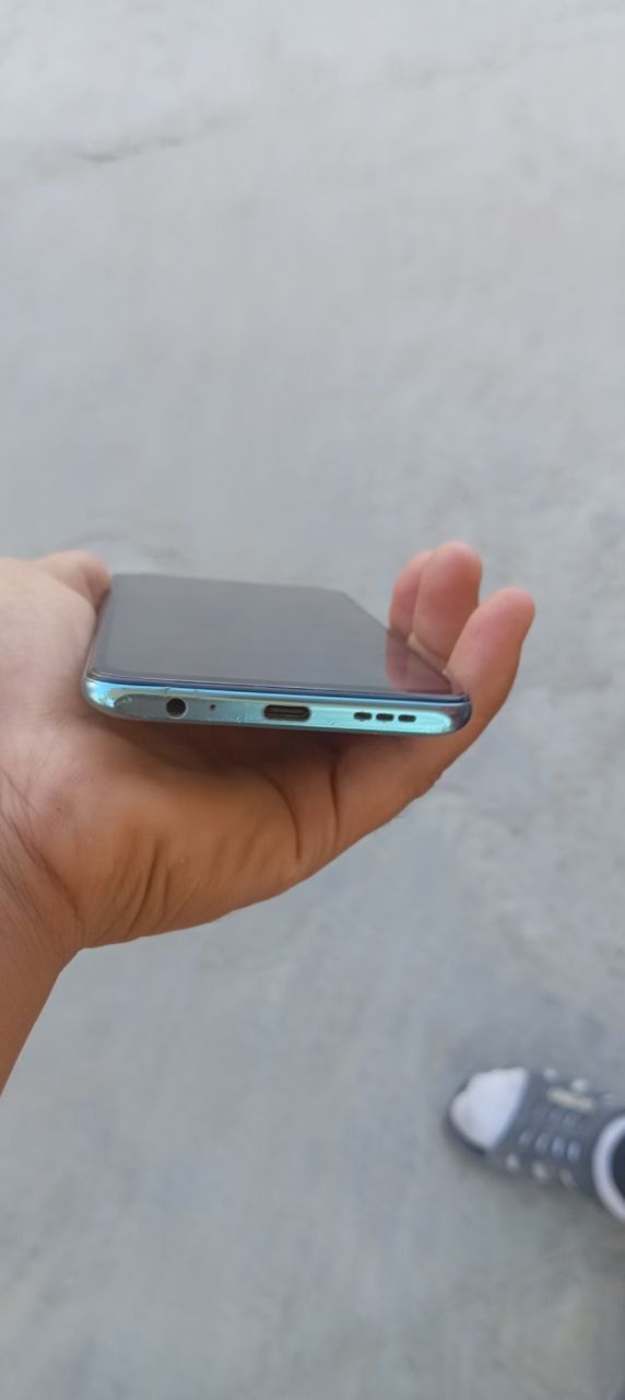 Redmi Note 10 hotira 64 gb oldi kamera ishlamaydi  hatosi shugina