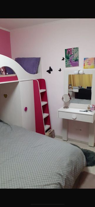 Mobilier cameră tineret fete