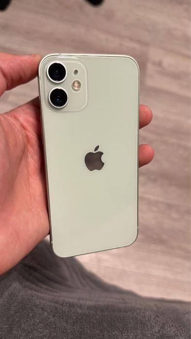 Iphone 12 mini, 76% Green