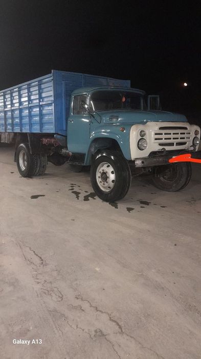 ZIL Srochna Sotiladi