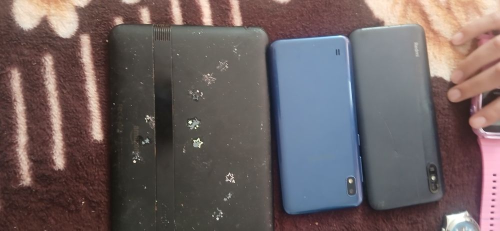 Telefoane pentru piese