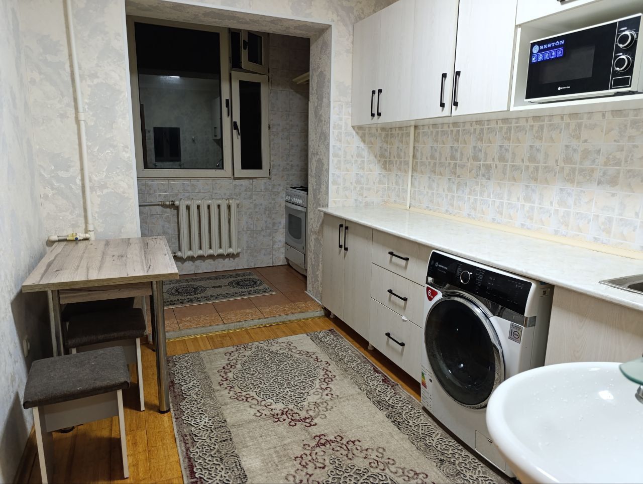 Чиланзар 1/2/4 метро.Новза