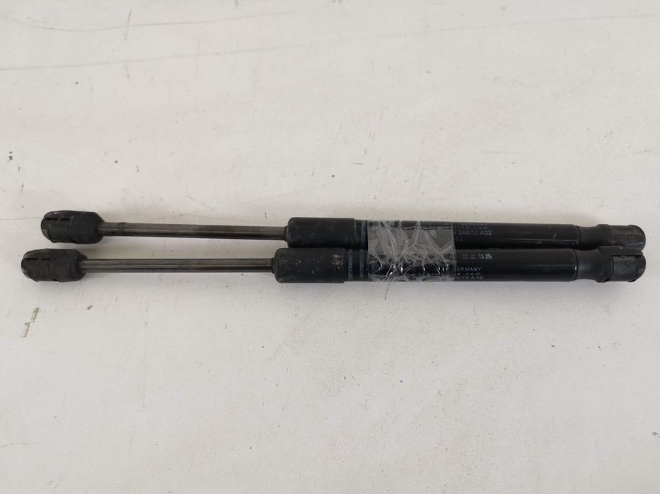 Set Amortizoare Capota BMW Seria 5 F10 2009 2010 2011 2012 2013 Origin