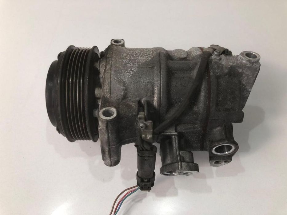 Compresor clima Mercedes C-Class (2014->) [W205] 2.2 cdi a0008303801