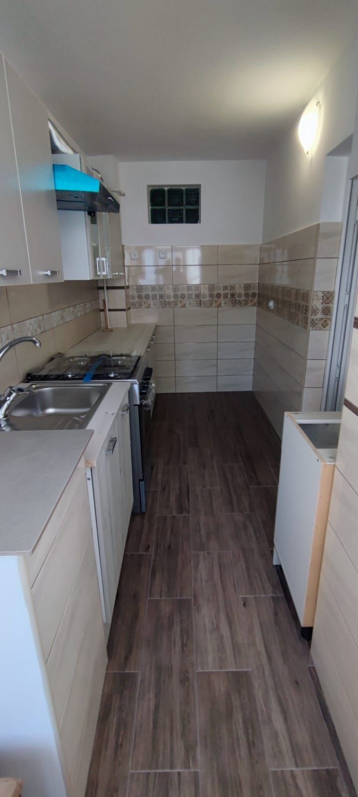 Apartament cu 3 camere decomandate
