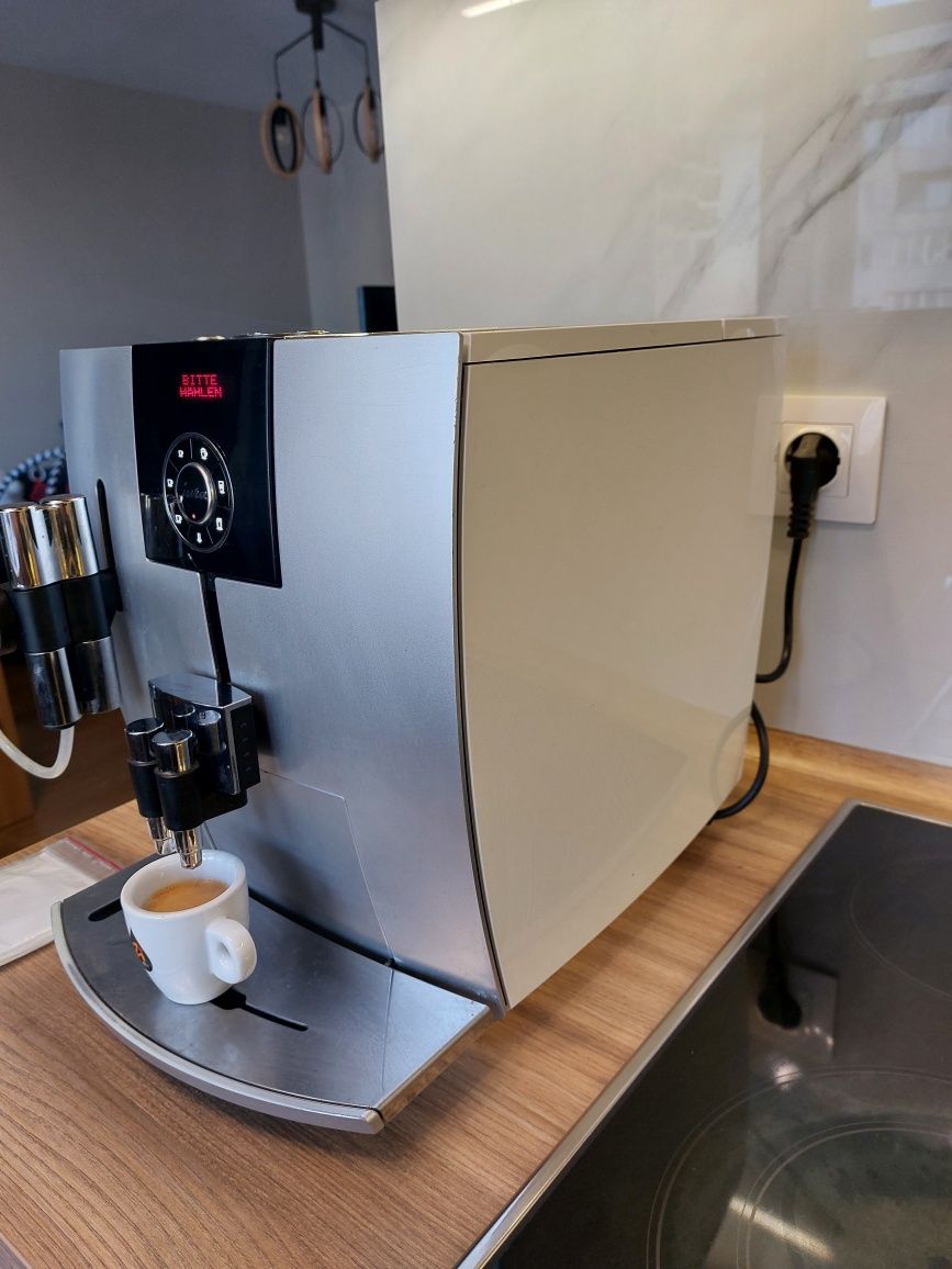 Jura Impressa J9.2 Кафеавтомат Кафемашина