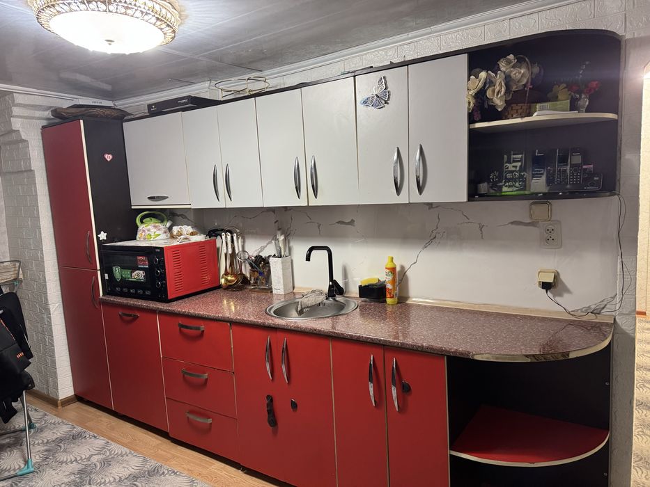 Кухынный гарнитур