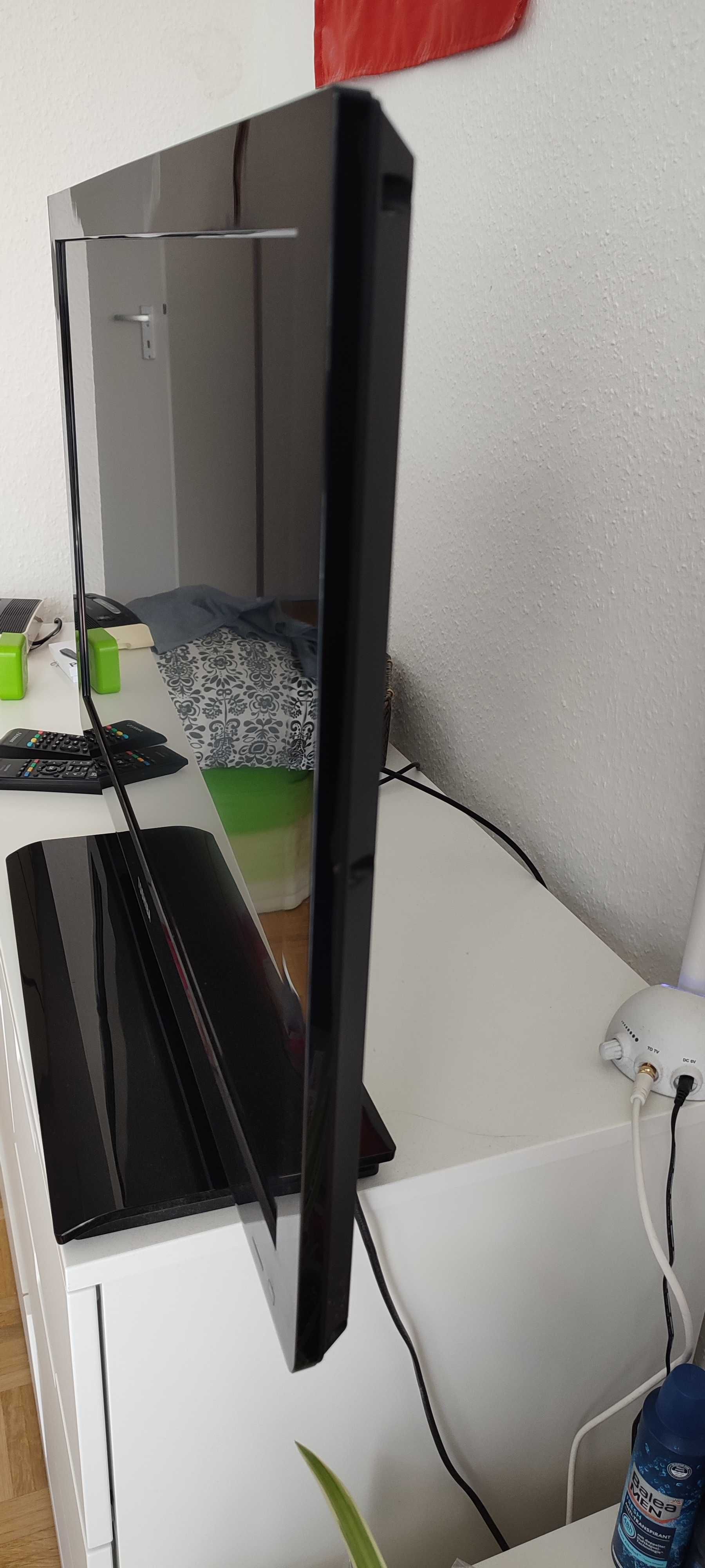 TOSHIBA LED телевизор