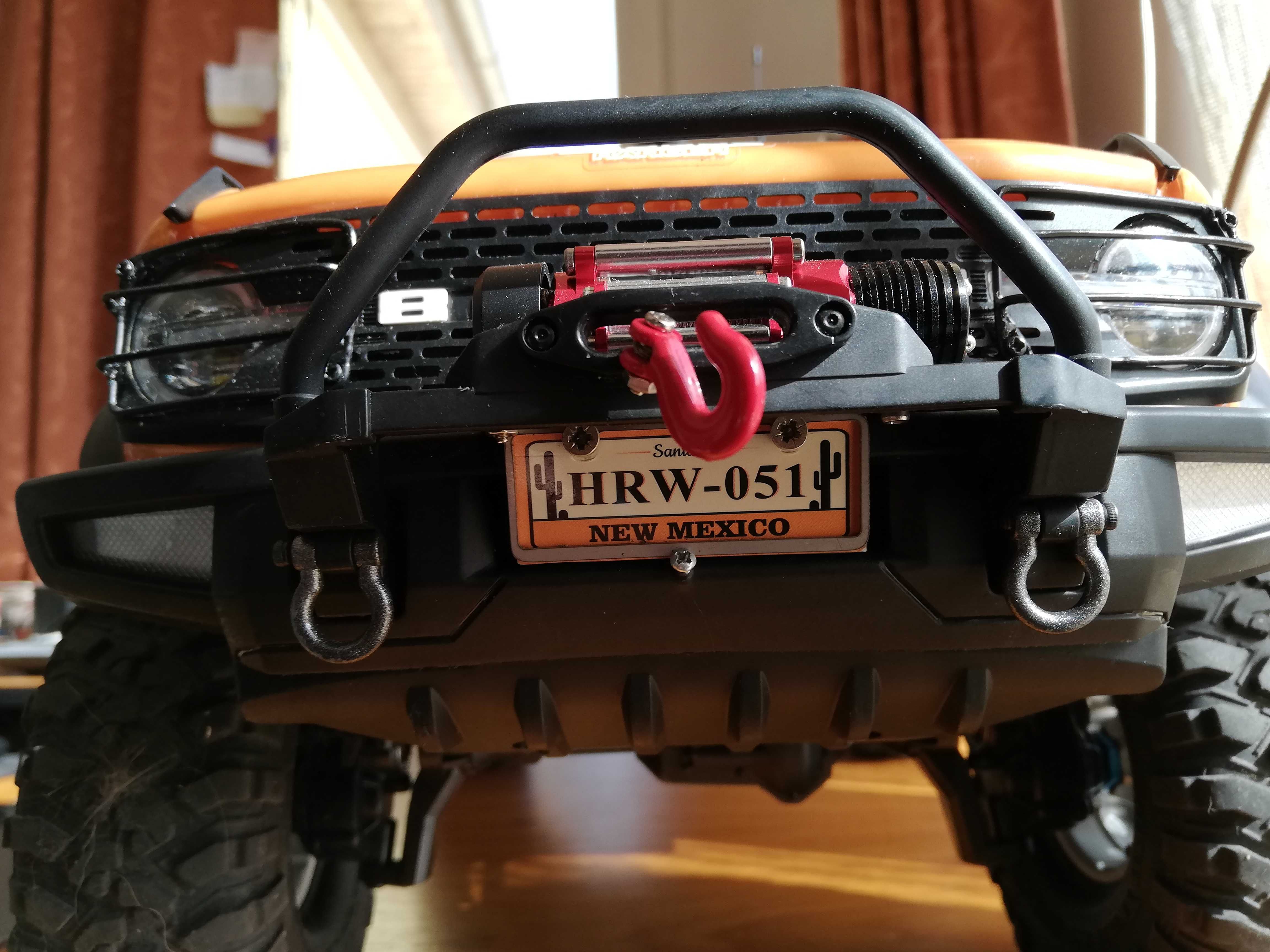 Automodel set 2 placute numar de inmatriculare,metalice+chenar metal