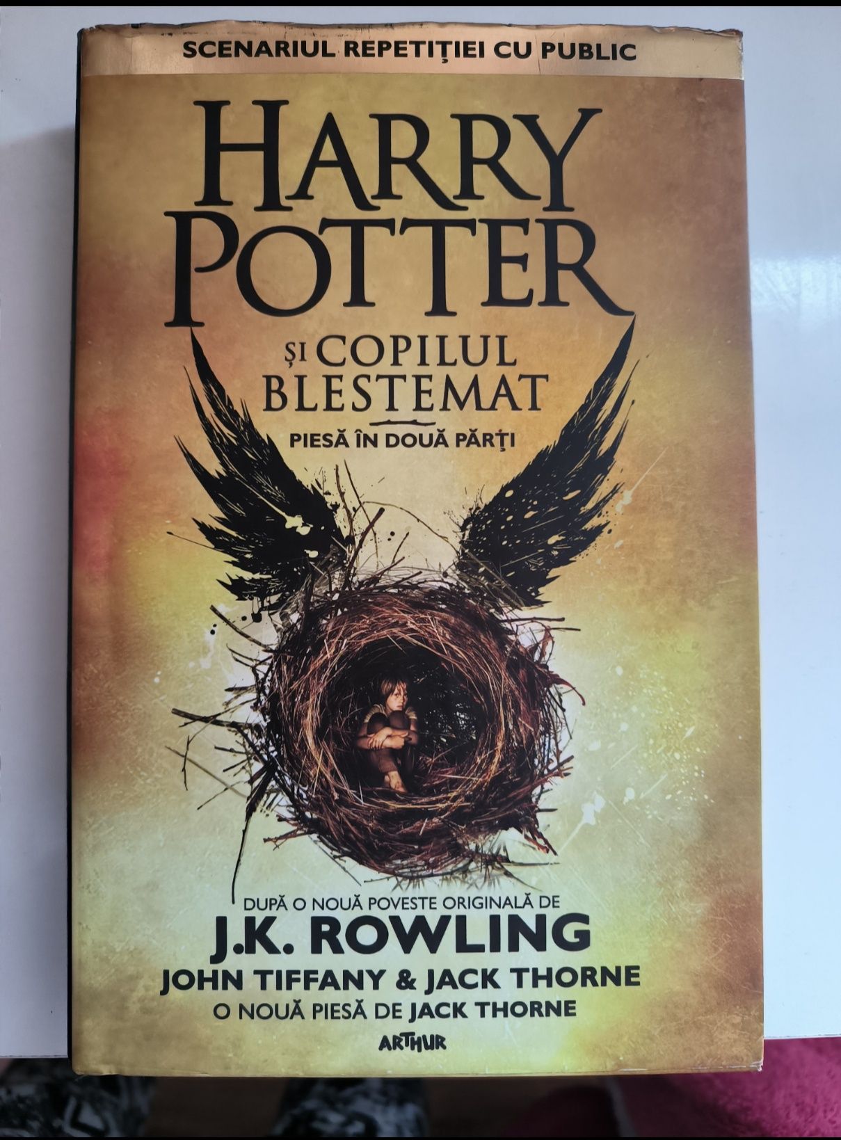 Harry Potter și copilul blestemat-ultima carte!!