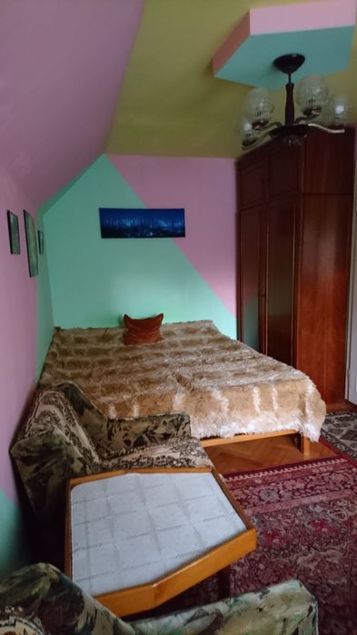 Dau în chirie  la casă