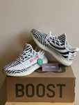 Yeezy 350 Zebra 41 +box