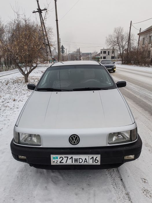 Продам пассат б3. Коробка автомат