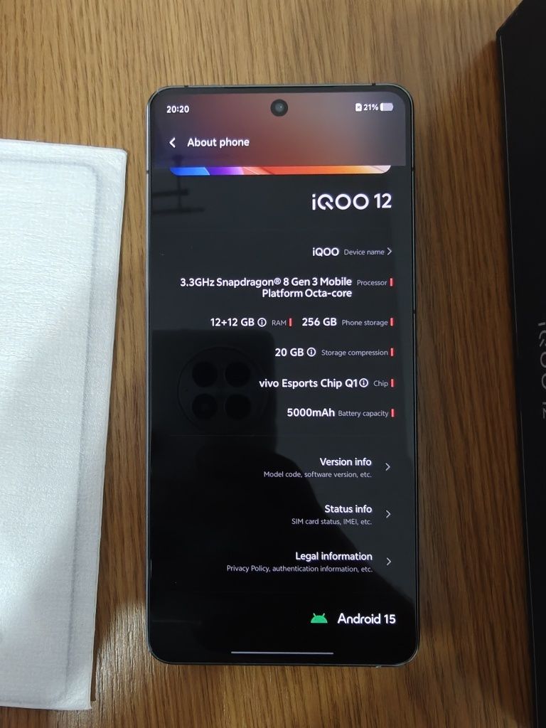 Vivo IQOO 12 - 12GB/256GB Android 15 Snapdragon 8 gen 3