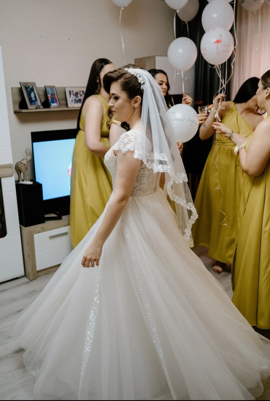Vand rochie de mireasa