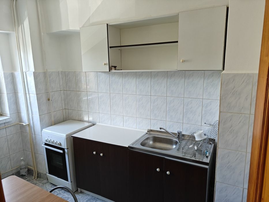 Inchiriez garsoniera spatioasa, pe durata Târguluil de Crăciun