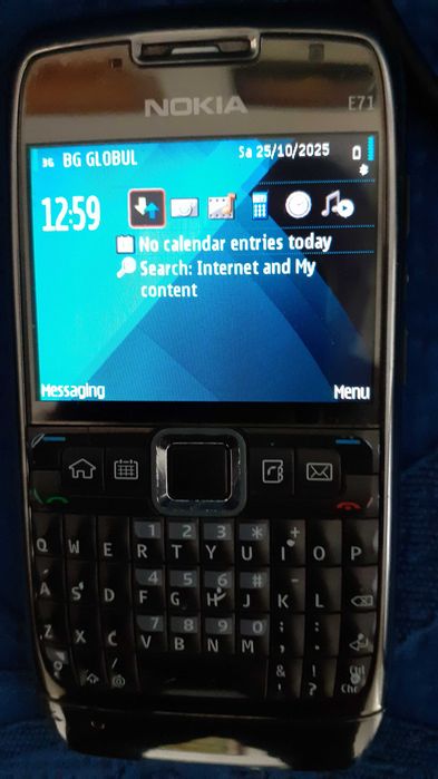 Телефон Nokia E71