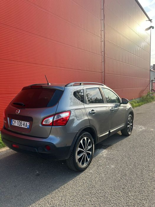 Nissan qashqai 1.6 diesel Model 4x4