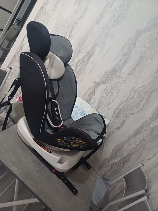 Продаётся фирменный Kidilo isofix 360 авто кресло