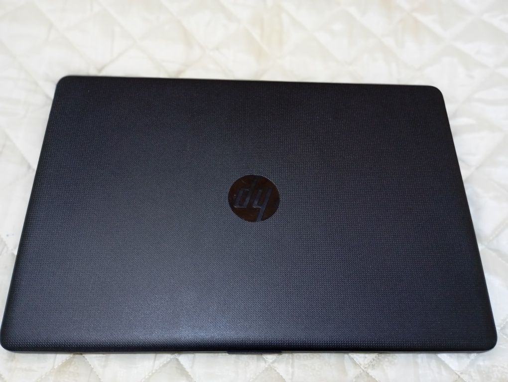 Hp Laptop 15-raO47ur