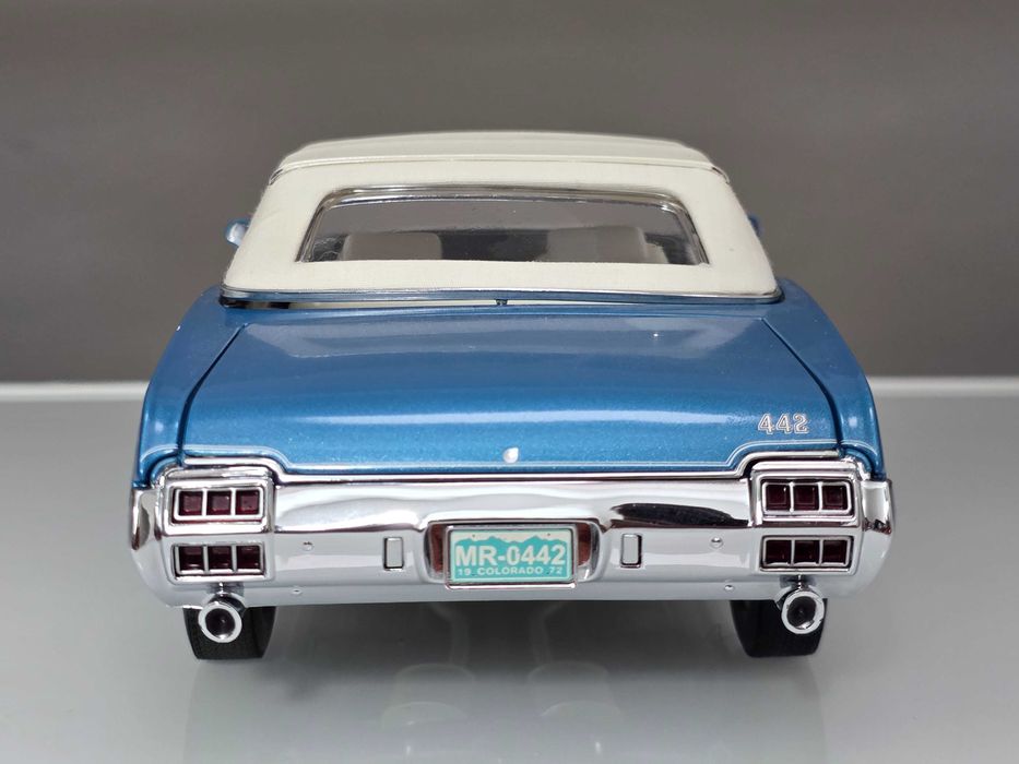Macheta Auto 1/18 Lane Automotive Exact Detail 1972 Oldsmobile