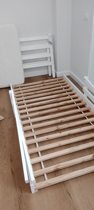 Детская кровать  деревянная