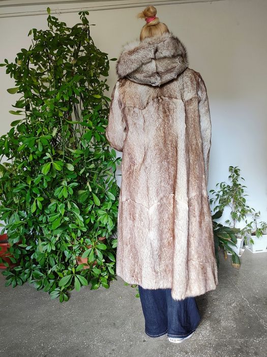 Haine din blană naturală