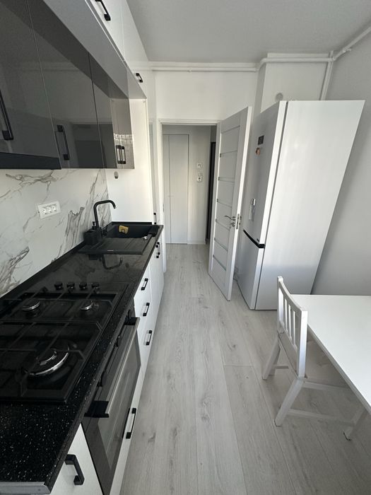 Apartament 2 camere Craiovei 2/4 parcare proprietar