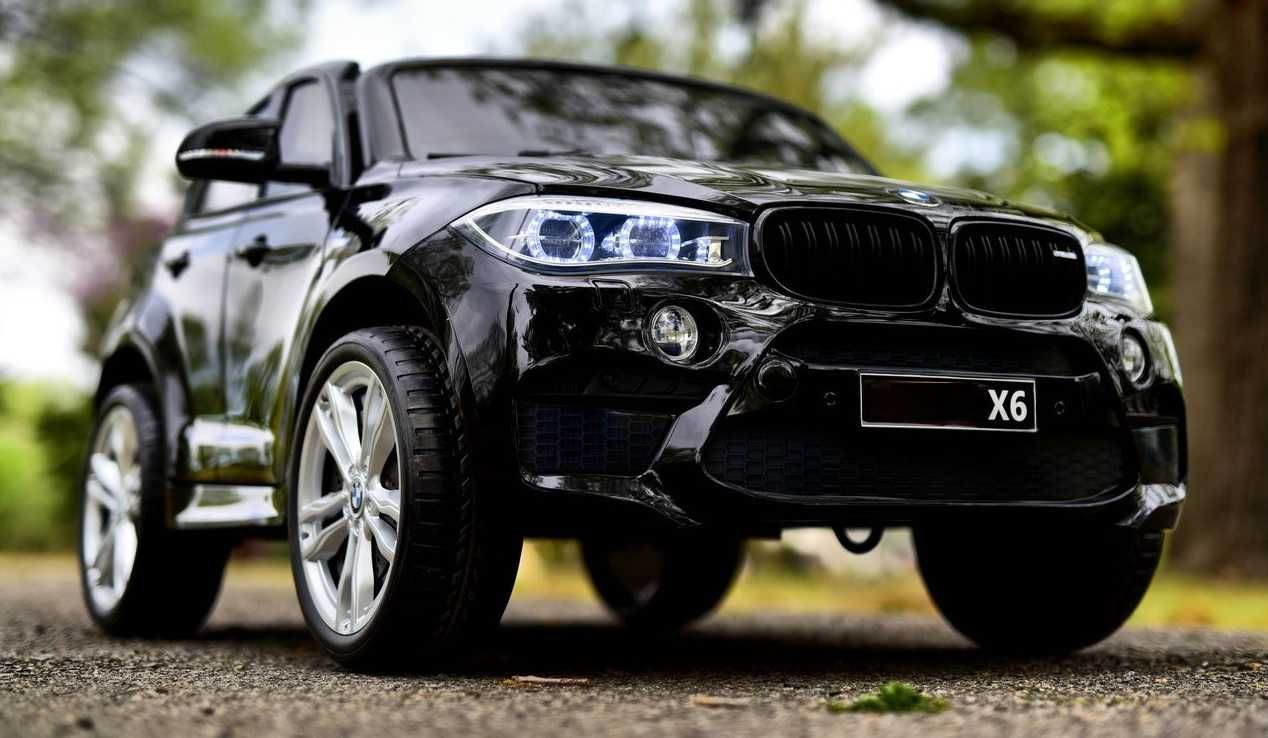 Двуместен джип Лицензиран BMW X6M 12V C MP3 с меки гуми за 2 деца