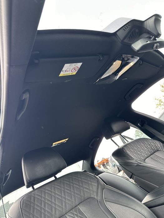 Plafon negru + accesorii BMW Seria 5 G30 / M5 F90