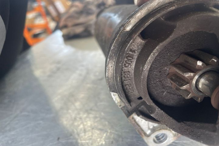 Electromotor 1 005 831 230 Dacia Logan prima generatie