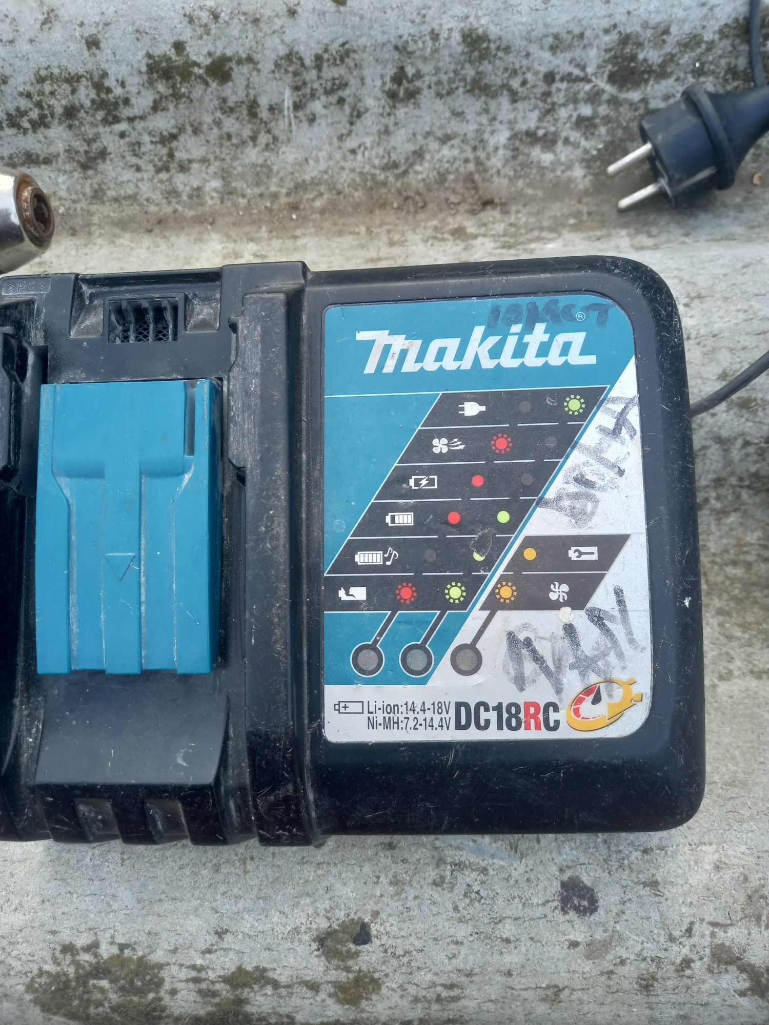 Filetantă makita