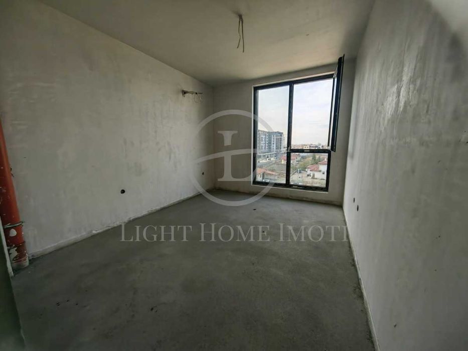 Продава се Четиристаен апартамент в Пловдив, Христо Смирненски - 117 кв.м за 1255 €/кв.м - Снимка #3